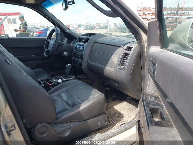2011 Ford Escape Limited მანქანა იყიდება აუქციონზე, vin: 1FMCU9EGXBKB61437, აუქციონის ნომერი: 30096903
