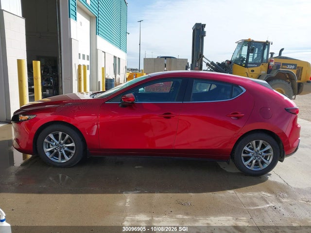 Mazda 3 Preferred 2024 JM1BPALM6R1717244 Image 14