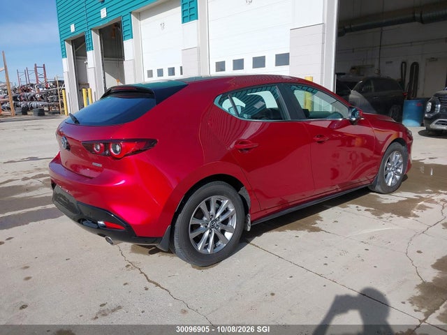 Mazda 3 Preferred 2024 JM1BPALM6R1717244 Image 4