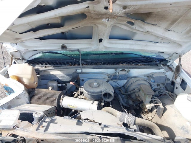 30096929 :رقم المزاد ، 1GTEC14K8NE511755 vin ، 1992 Gmc Sierra C1500 مزاد بيع