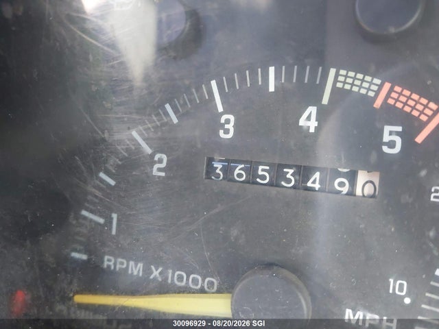 30096929 :رقم المزاد ، 1GTEC14K8NE511755 vin ، 1992 Gmc Sierra C1500 مزاد بيع