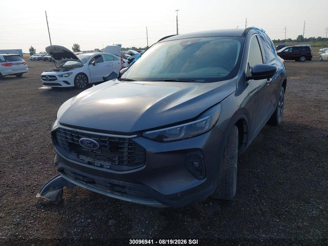 Ford Escape Platinum 2024 1FMCU9JA6RUA49489 Image 2
