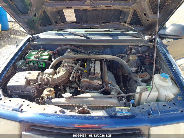 Продажа на аукционе авто 2002 Chevrolet Tracker, vin: 2CNBJ13C626926619, номер лота: 30096472