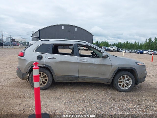 2015 Jeep Cherokee Latitude მანქანა იყიდება აუქციონზე, vin: 1C4PJMCB5FW606609, აუქციონის ნომერი: 30096222