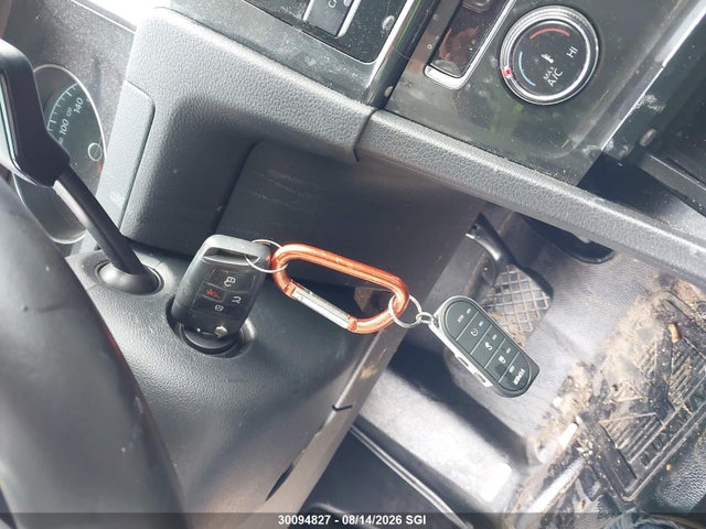 Продажа на аукционе авто 2018 Volkswagen Golf S/se, vin: 3VWG17AU2JM276925, номер лота: 30094827