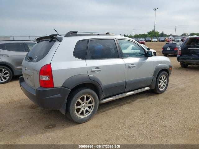 2007 Hyundai Tucson მანქანა იყიდება აუქციონზე, vin: KM8JM72D27U699681, აუქციონის ნომერი: 30096986