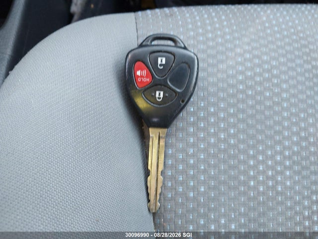 30096990 :رقم المزاد ، 2T1KU4EE6AC225538 vin ، 2010 Toyota Corolla Matrix مزاد بيع