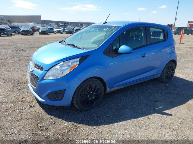 Chevrolet SPARK 1LT 2014 KL8CD6S90EC443800 Image 2