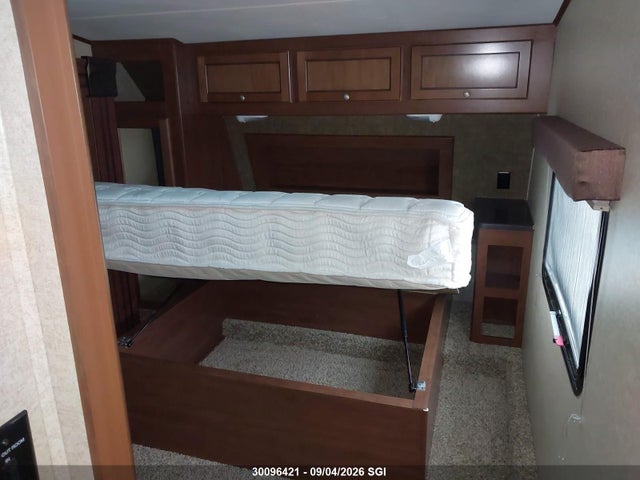 Продажа на аукционе авто 2015 Heartland Prowler, vin: 5SFPG3420FE286450, номер лота: 30096421