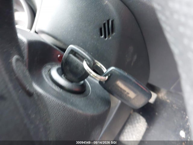 30094549 :رقم المزاد ، JM1BK32FX81141752 vin ، 2008 Mazda 3 I مزاد بيع