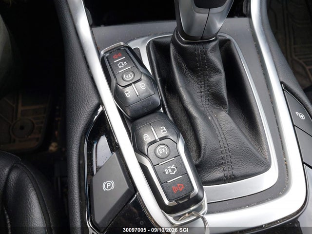 30097005 :رقم المزاد ، 2FMPK4K89FBB23897 vin ، 2015 Ford Edge Titanium مزاد بيع