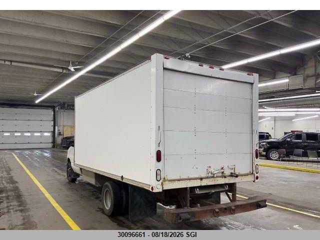 Продажа на аукционе авто 2003 Ford Econoline E450 Super Duty Cutwy Van, vin: 1FDXE45F23HB89157, номер лота: 30096661
