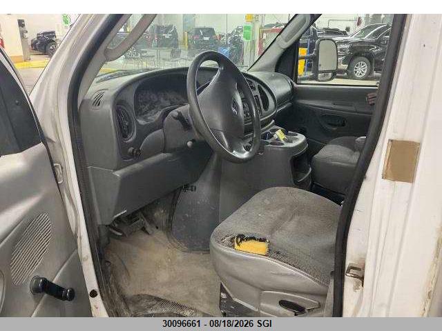 Продажа на аукционе авто 2003 Ford Econoline E450 Super Duty Cutwy Van, vin: 1FDXE45F23HB89157, номер лота: 30096661