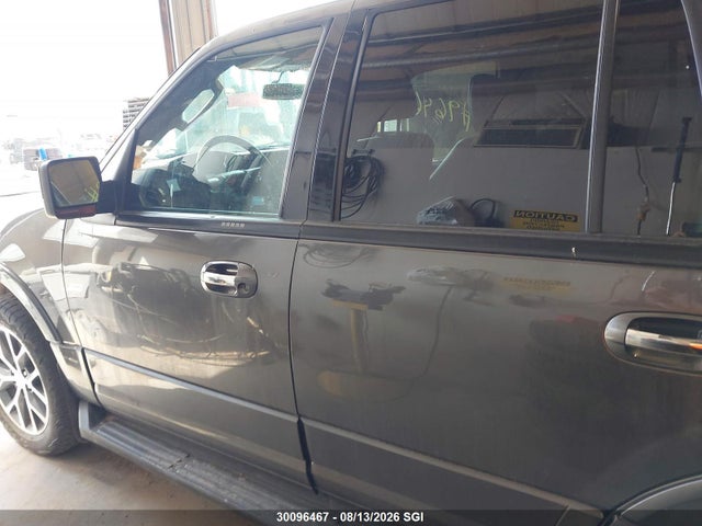 Продажа на аукционе авто 2016 Ford Expedition Xlt/king Ranch, vin: 1FMJU1JT1GEF16142, номер лота: 30096467