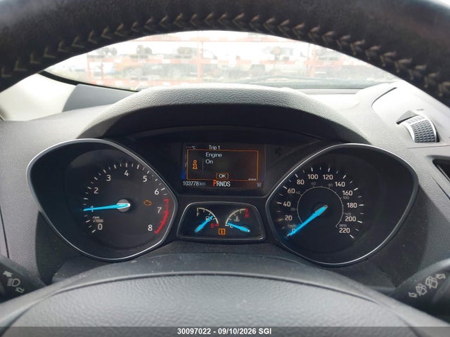 30097022 :رقم المزاد ، 1FMCU9G93HUA34377 vin ، 2017 Ford Escape Se مزاد بيع
