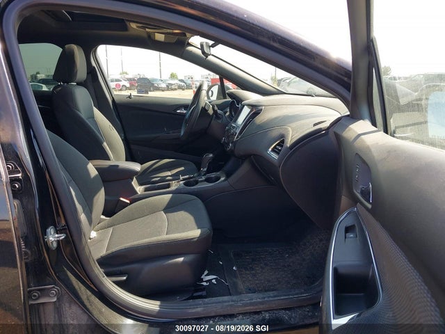 Продаж на аукціоні авто 2018 Chevrolet Cruze Lt, vin: 1G1BE5SM9J7121828, номер лоту: 30097027