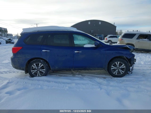 30079105 :رقم المزاد ، 5N1DR2MM6HC671520 vin ، 2017 Nissan Pathfinder S/sv/sl/platinum مزاد بيع