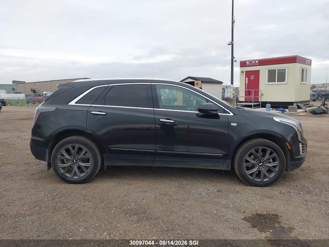 30097044 :رقم المزاد ، 1GYKNDRS5JZ232283 vin ، 2018 Cadillac Xt5 Luxury مزاد بيع