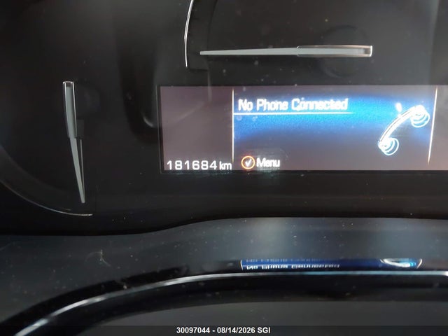 30097044 :رقم المزاد ، 1GYKNDRS5JZ232283 vin ، 2018 Cadillac Xt5 Luxury مزاد بيع