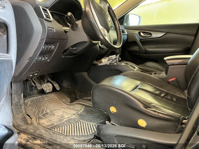 30097046 :رقم المزاد ، 5N1AT2MV7FC798819 vin ، 2015 Nissan Rogue S/sl/sv مزاد بيع