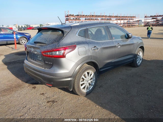 JN1BJ1BW9MW449437 Nissan Qashqai S/sl/sv