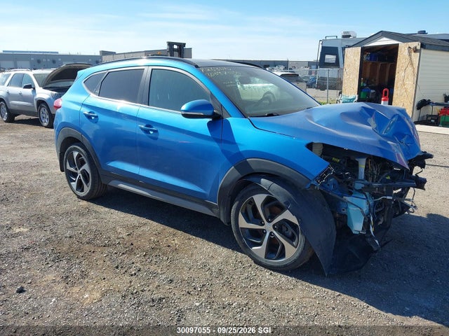 2017 Hyundai Tucson Limited/sport And Eco/se მანქანა იყიდება აუქციონზე, vin: KM8J3CA45HU574687, აუქციონის ნომერი: 30097055