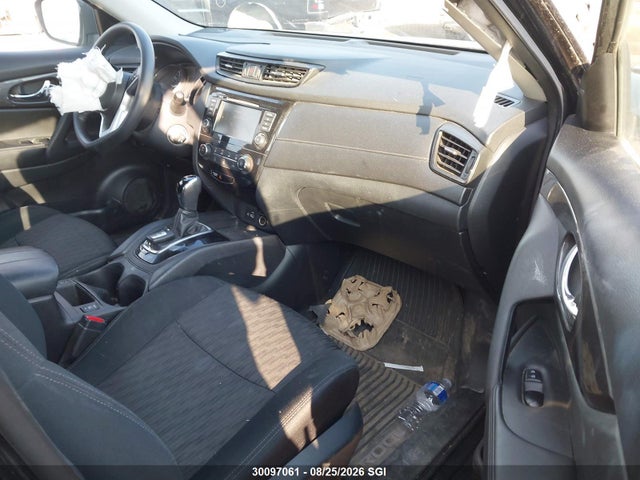 5N1AT2MV8JC824174 Nissan Rogue Sv/sl
