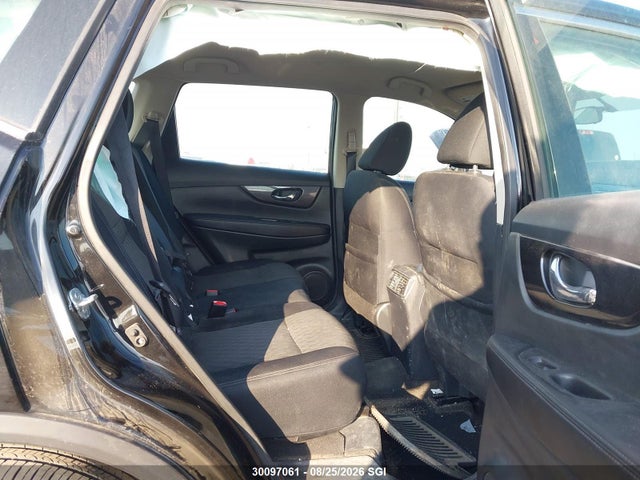 5N1AT2MV8JC824174 Nissan Rogue Sv/sl