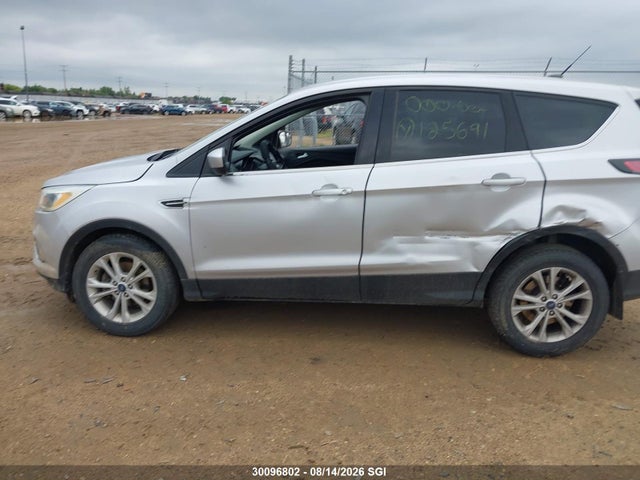 Ford ESCAPE SE 2017 1FMCU0GD0HUB69929 Image 13