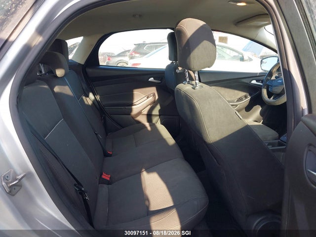 Ford FOCUS SE 2015 1FADP3K22FL290316 Image 8