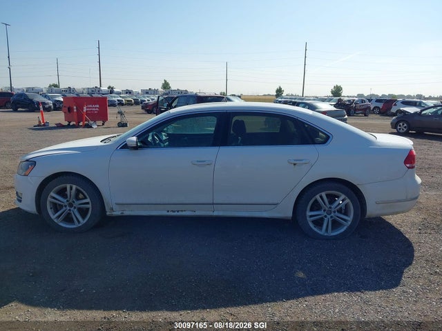 Продаж на аукціоні авто 2015 Volkswagen Passat Sel, vin: 1VWCS7A34FC002251, номер лоту: 30097165