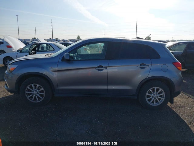 JA4AJ3AU3GZ607305 Mitsubishi RVR SE