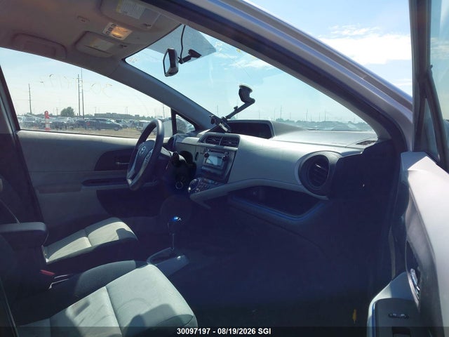 Продажа на аукционе авто 2012 Toyota Prius C, vin: JTDKDTB34C1500859, номер лота: 30097197