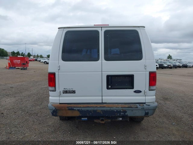 Auction sale of the 2000 Ford Econoline E350 Super Duty Wagon, vin: 1FMNE31L7YHB06178, lot number: 30097221