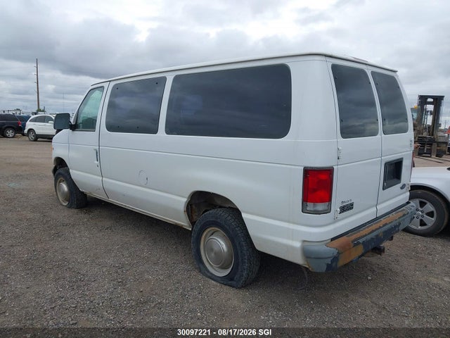 Auction sale of the 2000 Ford Econoline E350 Super Duty Wagon, vin: 1FMNE31L7YHB06178, lot number: 30097221