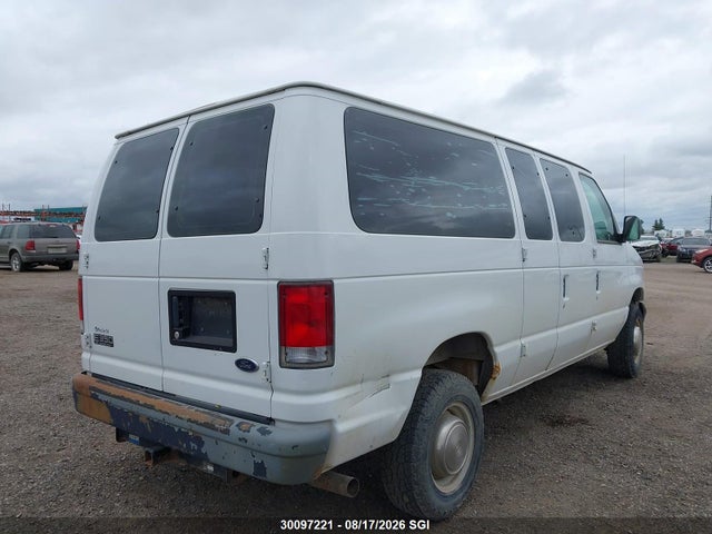 Auction sale of the 2000 Ford Econoline E350 Super Duty Wagon, vin: 1FMNE31L7YHB06178, lot number: 30097221