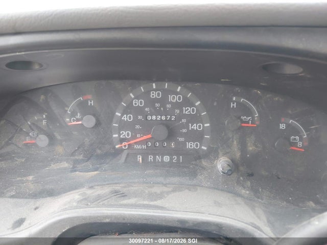 Auction sale of the 2000 Ford Econoline E350 Super Duty Wagon, vin: 1FMNE31L7YHB06178, lot number: 30097221