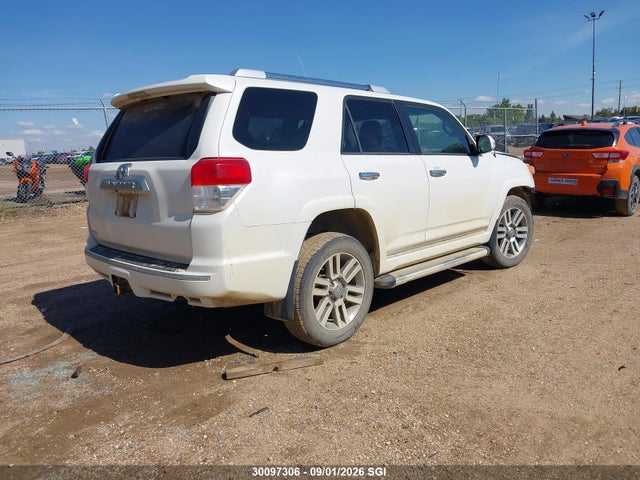 30097306 :رقم المزاد ، JTEBU5JR0D5125091 vin ، 2013 Toyota 4runner Sr5/limited/trail مزاد بيع