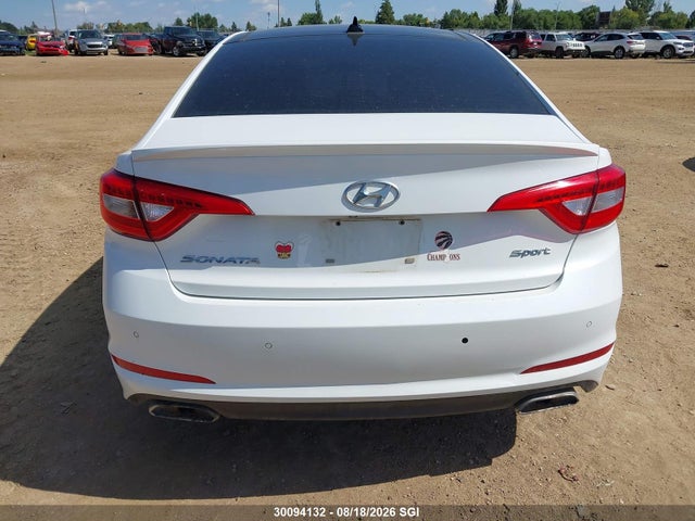5NPE34AF9FH105977 Hyundai Sonata Sport/limited