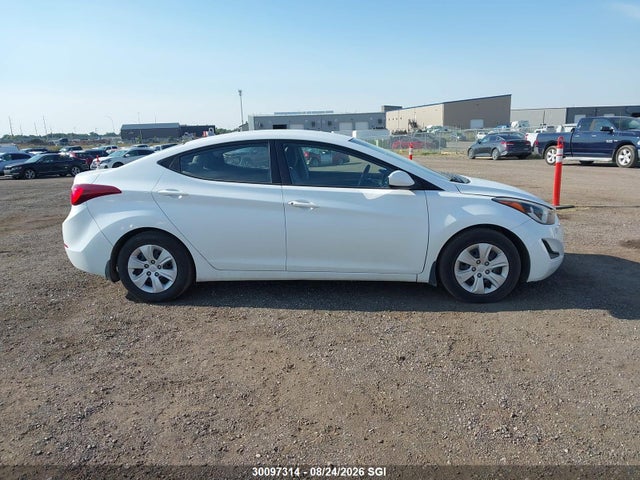 5NPDH4AE1GH728726 Hyundai Elantra Se/sport/limited