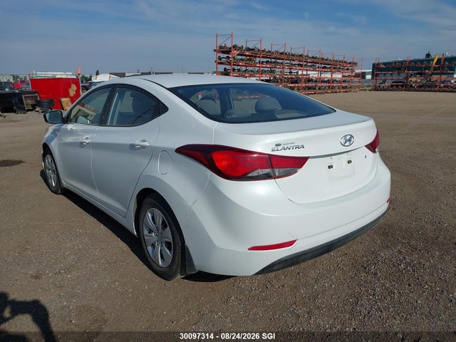 5NPDH4AE1GH728726 Hyundai Elantra Se/sport/limited