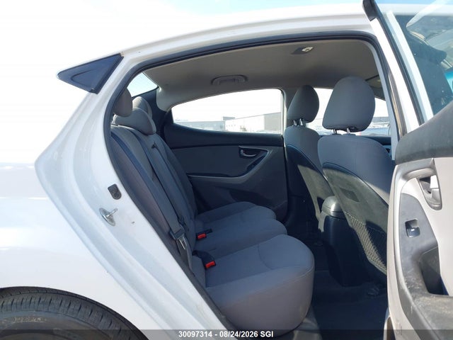 5NPDH4AE1GH728726 Hyundai Elantra Se/sport/limited