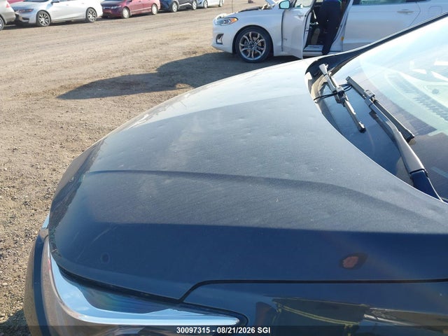 30097315 :رقم المزاد ، 1G1BE5SM6J7210675 vin ، 2018 Chevrolet Cruze Lt مزاد بيع