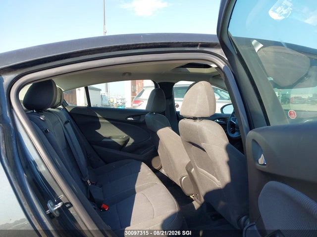 30097315 :رقم المزاد ، 1G1BE5SM6J7210675 vin ، 2018 Chevrolet Cruze Lt مزاد بيع