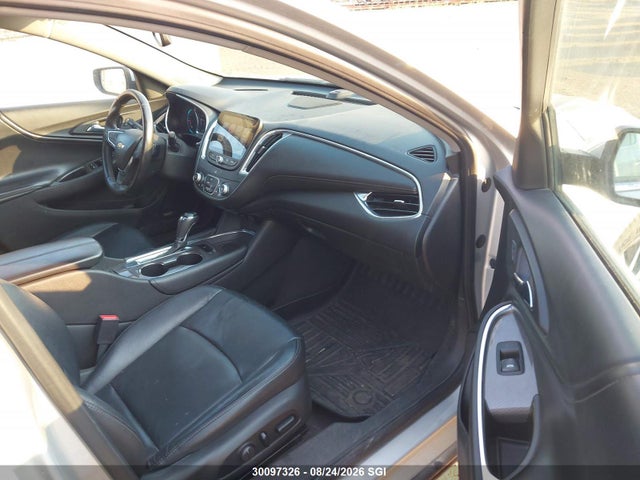 1G1ZE5ST7HF166563 Chevrolet MALIBU LT