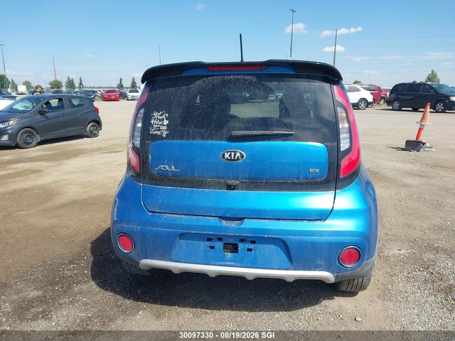 KIA SOUL + 2018 KNDJP3A58J7510830 Image 15