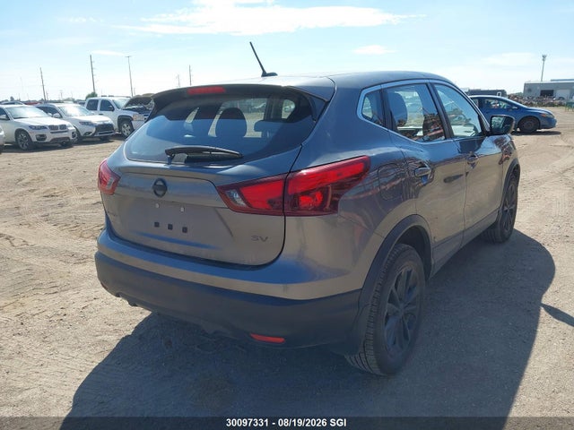 JN1BJ1CP4JW188740 Nissan Qashqai S/sv