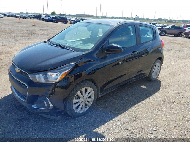 Chevrolet SPARK 1LT 2017 KL8CD6SA6HC797108 Image 2