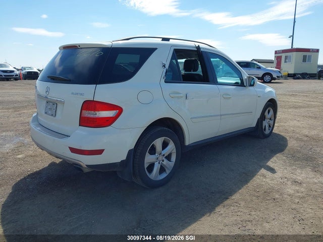 2009 Mercedes-benz Ml მანქანა იყიდება აუქციონზე, vin: 4JGBB25E69A528972, აუქციონის ნომერი: 30097344
