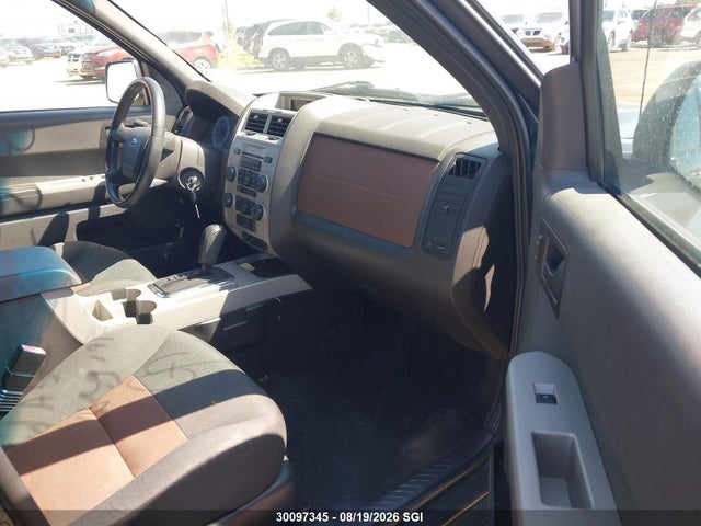 Auction sale of the 2008 Ford Escape Xlt, vin: 1FMCU93188KA35679, lot number: 30097345